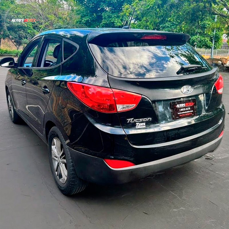 HYUNDAI TUCSON 2015
