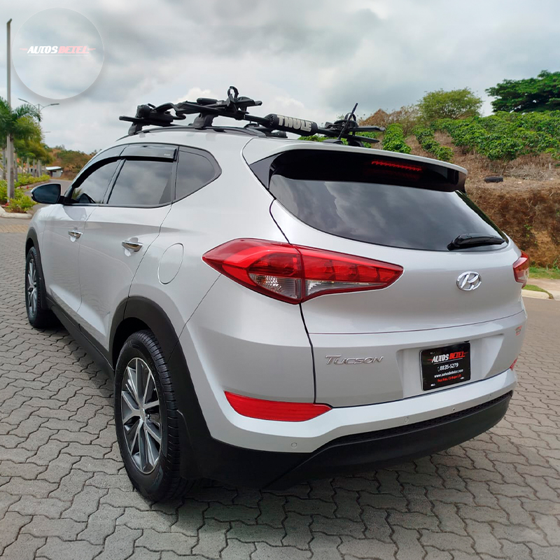 HYUNDAI TUCSON 2017