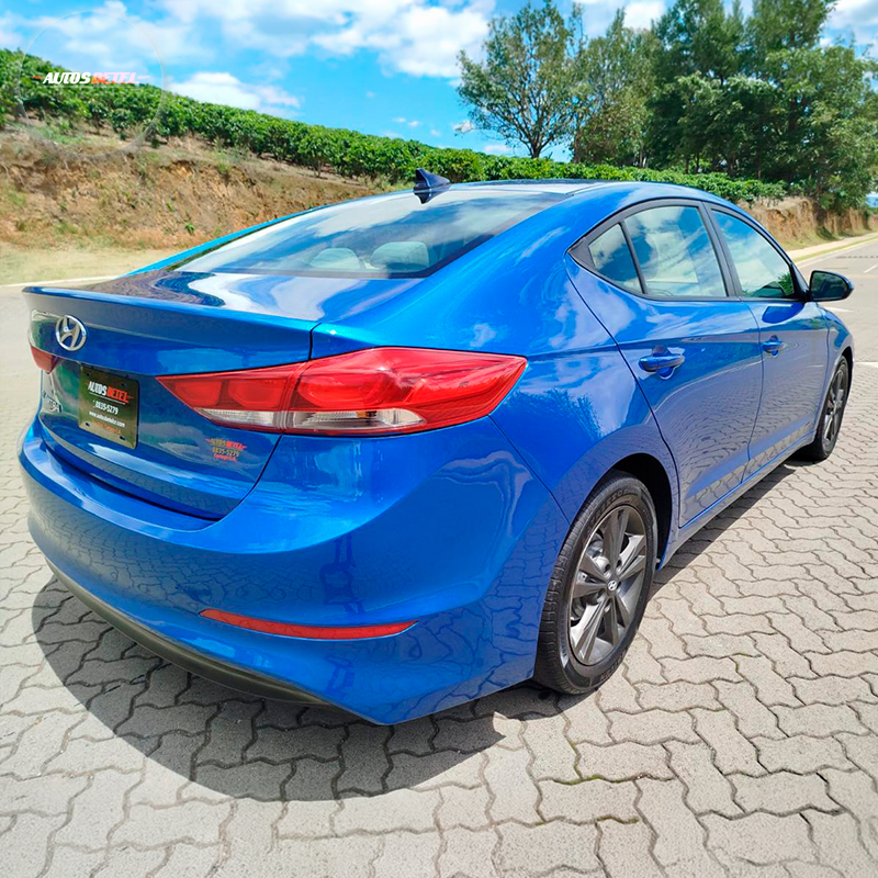 HYUNDAI ELANTRA 2017