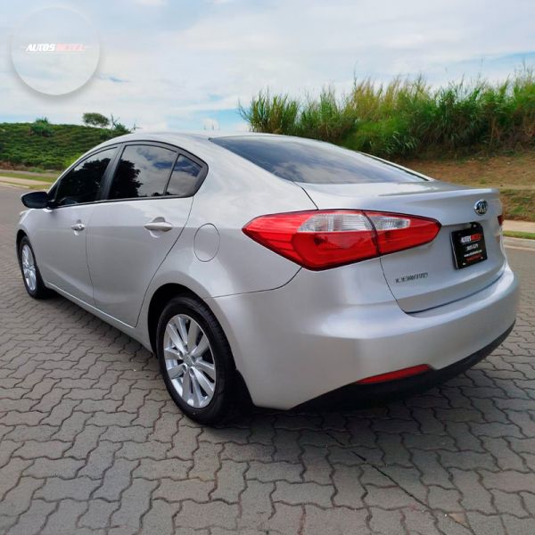 KIA CERATO 2014